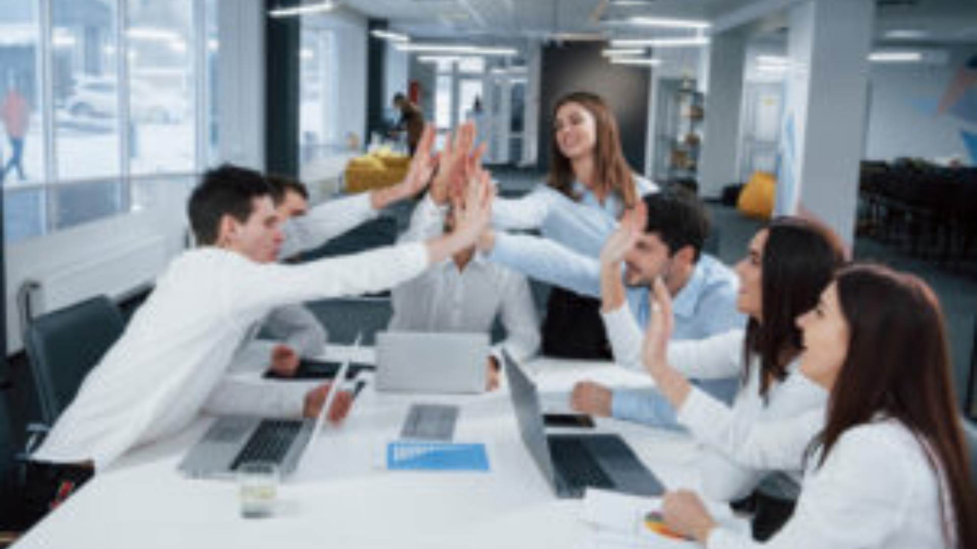 5 ways internal mobility engages your workforce and increases employee retention.